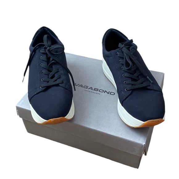 Vagabond Shoes - Vagabond Shoemakers Casey Platform Sneaker
